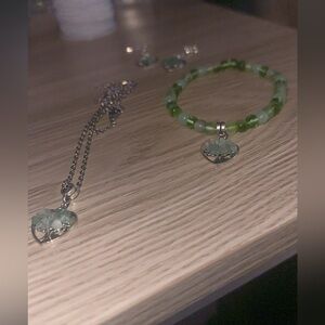 HANDCRAFTED 4pc set of heart shaped tree of life crystal jewelry set